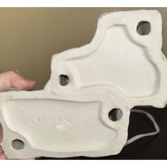 Cathedral Christmas Village 8" Church Plug in Light Up Preowned Snow Holiday - Picture 8 of 9